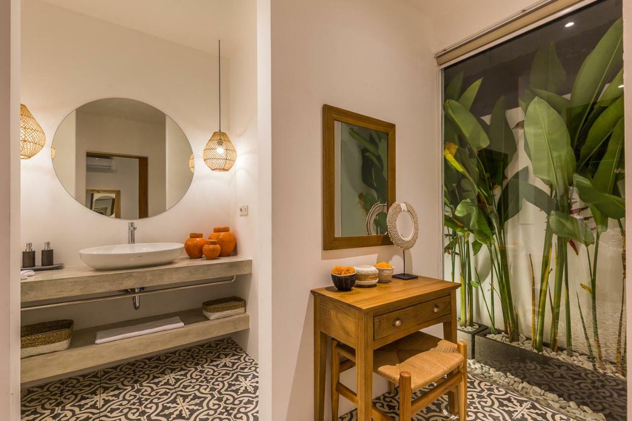 Villa Hoi By Alfred In Bali Seminyak Exterior foto